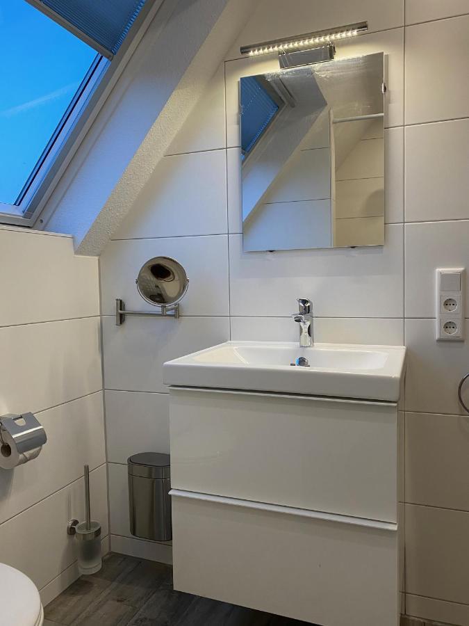 Haus Pirola Esens Apartment ภายนอก รูปภาพ