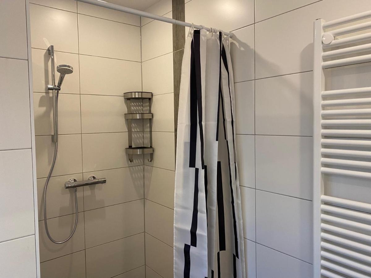 Haus Pirola Esens Apartment ภายนอก รูปภาพ