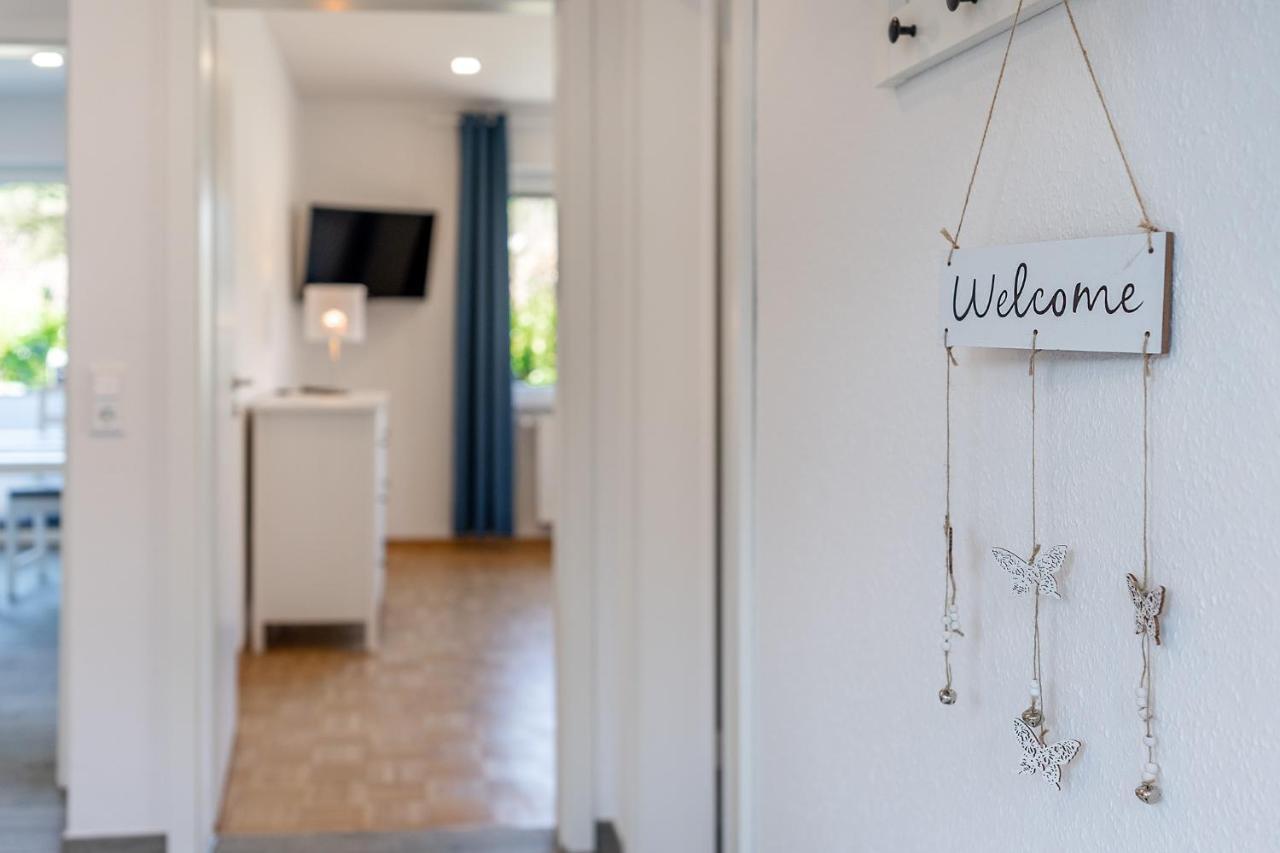 Haus Pirola Esens Apartment ภายนอก รูปภาพ