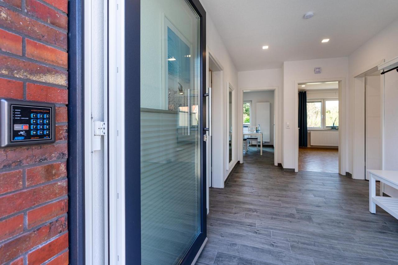 Haus Pirola Esens Apartment ภายนอก รูปภาพ